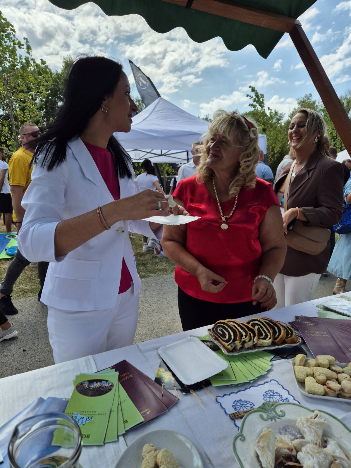 IMG 7762ae0f68d735eb849069d1b4f21b81 V