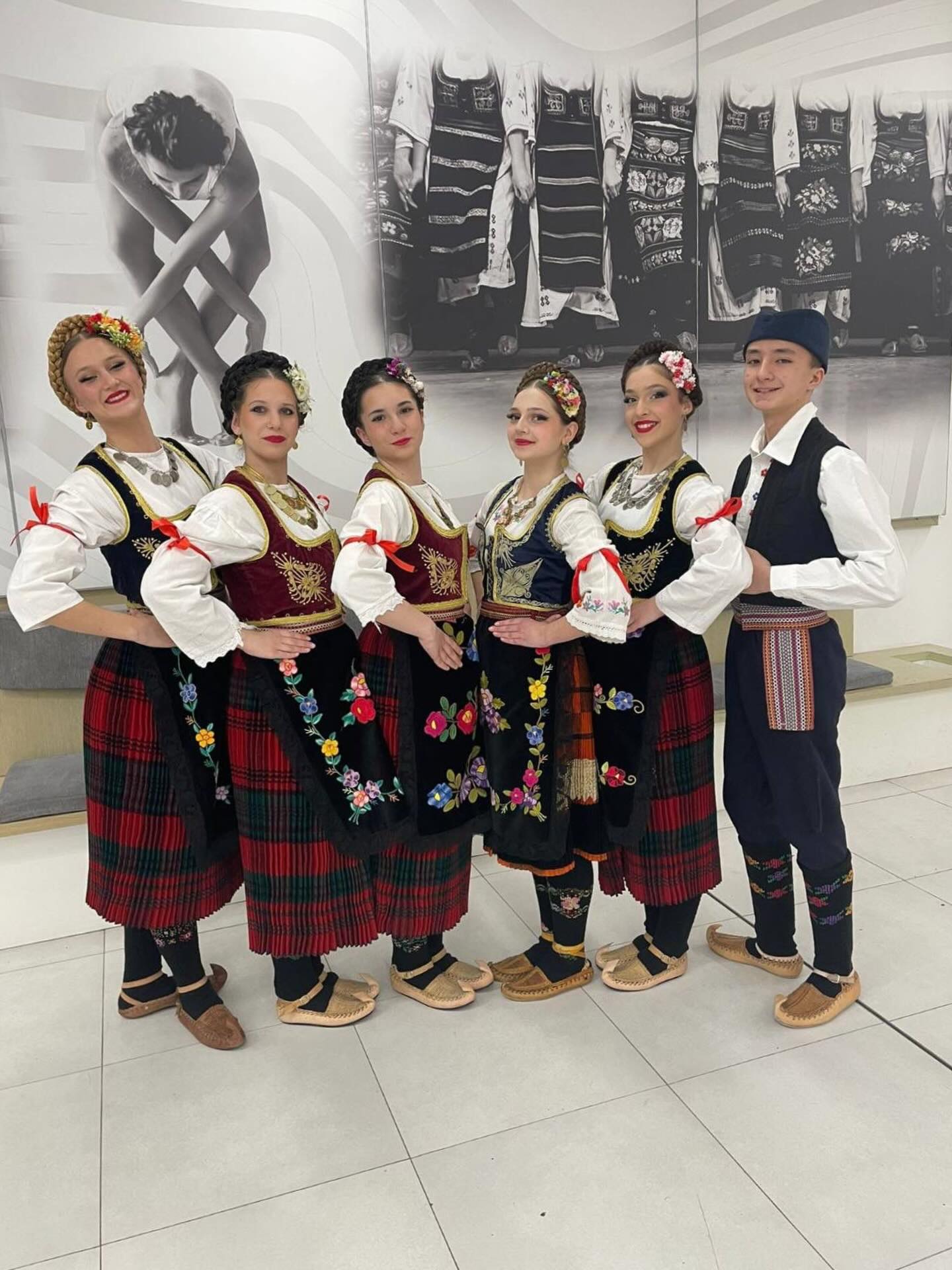 I 3 srednje baletske skole narodna igra