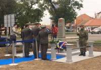 Venci su položeni na spomenik ruskim borcima