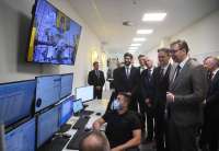 Predsednik Aleksandar Vučić obišao je inžinjerski centar ZF-a u Pančevu