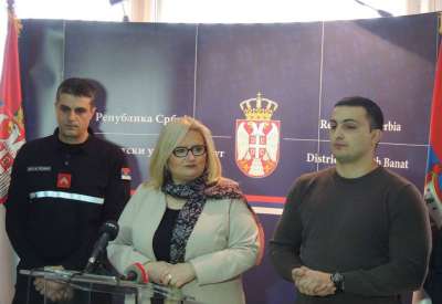  Dušan Mihajlović, kao najbolji vatrogasac-spasilac, a Radoš Burić, kao najbolji policajac u 2016. godini danas su nagrađeni plaketama i priznanjima u sedištu Južnobanatskog upravnog Okruga