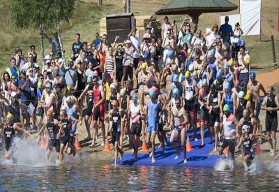 Otvoreno prvenstvo države na distanci olimpijskog triatlona održano je juče u predivnom ambijentu Vlasinskog jezera