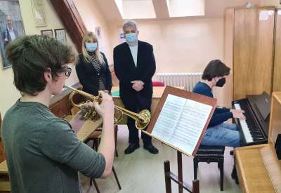 Muzička škola u Pančevu kupila je novi instrument - C trubu