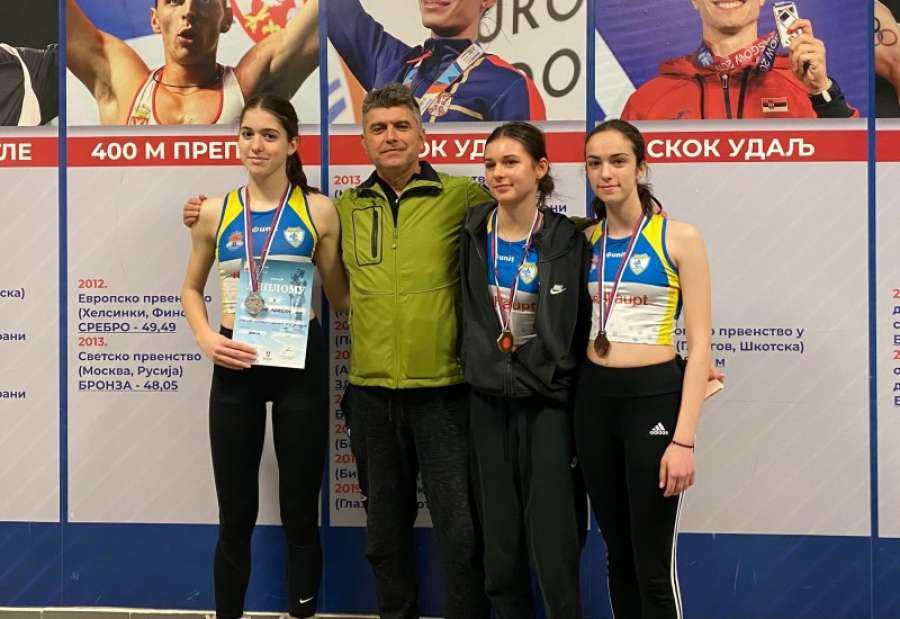 Sanja Marić je osvojila zlatnu, Marija Mrkela srebrnu, a Dunja Atanacković bronzanu medalju na Otvorenom prvenstvu Beograda