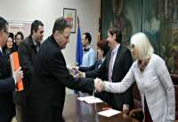 Gradski odbor Srpske napredne stranke je jutros u 9 sati u Maloj sali Gradske uprave predao listu kandidata za lokalne izbore gradskoj Izbornoj komisiji