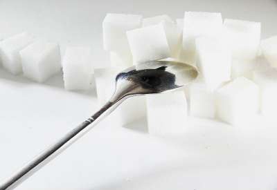 Glavna je nedoumica kako u svakodnevnoj ishrani zameniti obični šećer zaslađivačima
