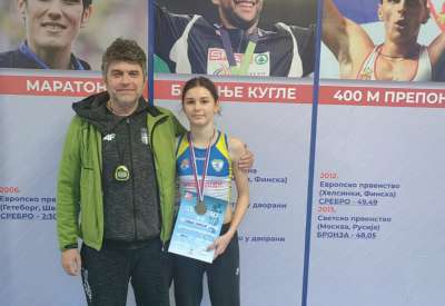 Sanja Marić je osvojila srebrnu, a Novak Perišić bronzanu medalju za AK Dinamo Pančevo na turniru održanom minulog vikenda u Beogradu