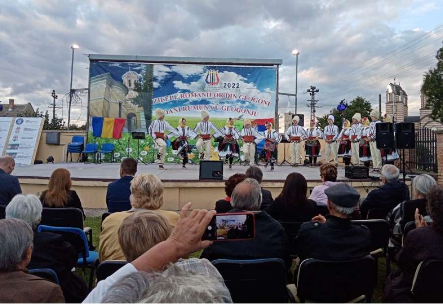 Dani Rumuna održani su na letnjoj bini Doma kulture u Glogonju