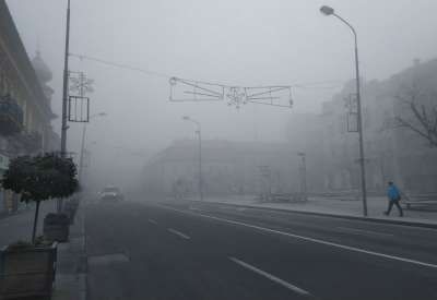Centar Pančeva u magli