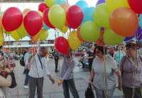 U Nišu je javnosti poslata poruka zajedništva i podrške a odneli su je visoko u nebo baloni duginih boja