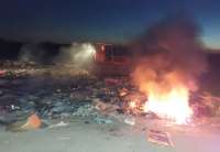 Požar na deponiji u Jabuci je ugašen, apel građanima da ne bacaju žar na deponiju