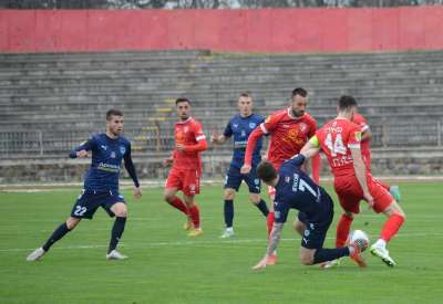 U 25. kolu Super lige fudbaleri Železničara izgubili su od Radničkog u Kragujevcu sa 3:0 