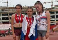 Mlada atletičarka Tamiša, Sanja Marić u disciplini 600m osvojila je zlatnu medalju i titulu šampionke Vojvodine sa rezultatom od 1:40,27s   