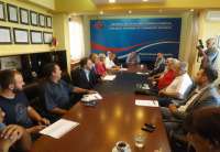 Ugovore su potpisali predstavnici 11 preduzeća i preduzetnika i direktor Mašinske škole Pančevo
