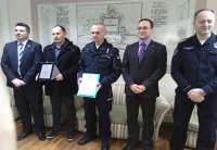 Nagrađeni policajci za decembar su Janko Njemoga i Nenad Roglić