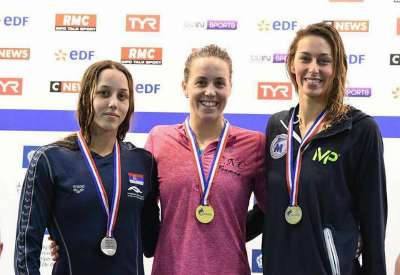 Na prvoj etapi “Zlatne turneje Kamil Mufa” u Nici, Anja Crevar je plivala 7 trka i osvojila čak 5 medalja: tri srebrne i dve bronzane