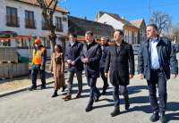 Predsednik Pokrajinske vlade Igor Mirović obišao je radove u Ulici Cara Lazara u Pančevu