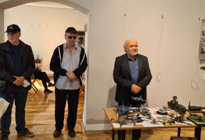 Takmičenje su otvorili mr Milorad Ilić u ime MK „Dr Vladimir Aleksić“ i istoričar Srđan Božović koji je detaljnije govorio o Staljingradskoj bici