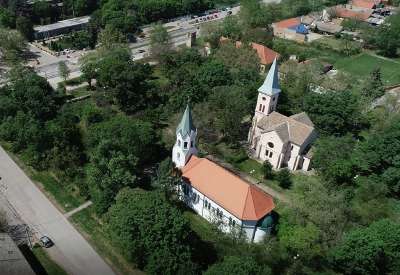 Kirvaj je crkvena slava koju u ovom pančevačkom naselju od davnina zajedno obeležavaju slovačka i mađarska crkva