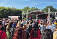 Manifestaciji u Perlezu su u ime Grada Pančeva prisustvovali predstavnici lokalne samouprave i udruženja žena koji su predstavili pronatalitetne mere koje se sprovode u Pančevu, kao i bogat kulturni i društveni život našeg grada