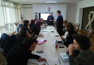 U sklopu realizacije projekta „ONAsnaživanje“ u Gradskoj upravi Pančevo je održan trening za uvođenje usluge ekonomskog osnaživanja žena