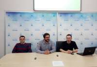 Siniša Velić, Deniz Hoti i Nikola Veljković na konferenciji za novinare najavili su otvaranje prvog servisa za iznajmljivanje bicikala u Pančevu