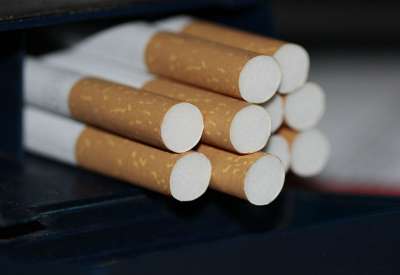 Policija je u kući osumnjičenog pronašla 2.500 paklica cigareta bez akciznih markica