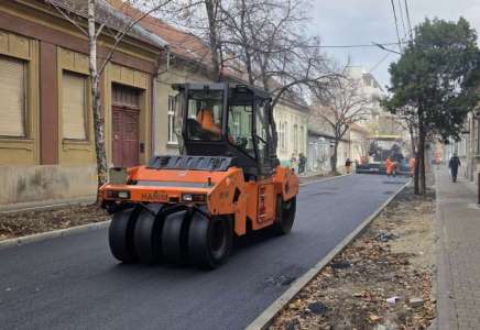 U Pančevu je u toku asfaltiranje dela ulice dr Svetislava Kasapinovića