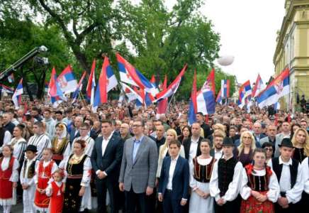 30.000 ljudi dočekalo Predsednika Vučića u Pančevu – Sa vama moja snaga i snaga Srbije je ogromna!