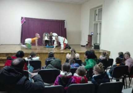 Odigrana baletska predstava za decu u Domu kulture Kačarevo