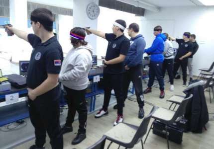 Streljaštvo: Zajednički trening aktuelnih takmičara pištoljem u Kikindi