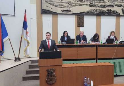 Skupština Grada Pančeva usvojila Odluke o regresiranju prevoza studenata i učenika