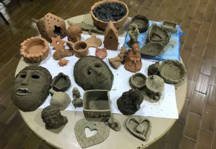 Radionice vajanja i keramike u Domu kulture u Jabuci