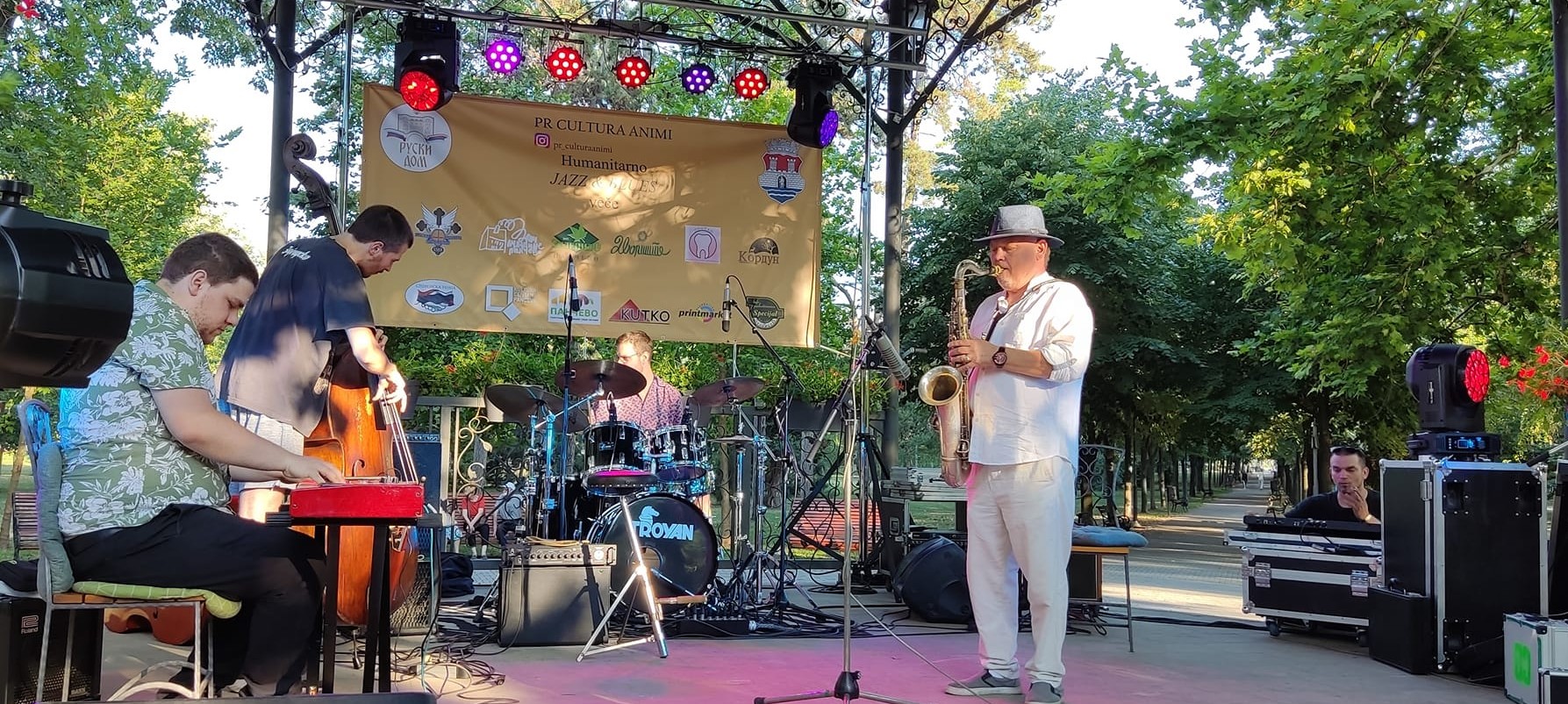 koncert u narodnoj basti oleg
