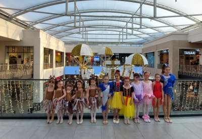 Članice Plesnog studija Balerina iz Pančeva nastupile su na 36. Dečjem sajmu u Beogradu sa nekoliko interesantnih koreografija